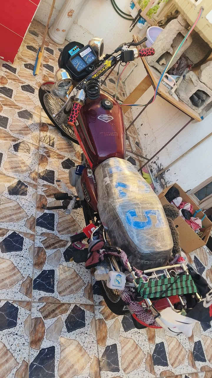 سلام عليكم درجة تايكرمويل21
درجه لا تنقيص لا تبخير كفاله عامه اوراق موجوده سعر ٤٠٠ وهذه رقمي***********
مكاني ديالى بعقوبه
