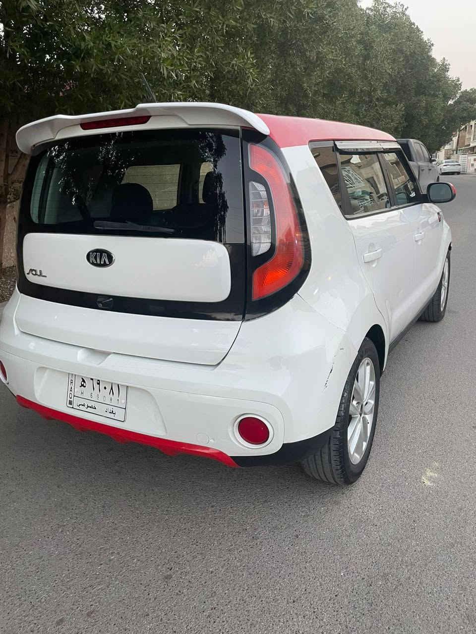 كيا صول 2018 محرك 2000 gdi  مبدل جديد وارد أمريكي حادثها موضح بالصور وبيها صبغ  الداير مال الچاملغ الخلفي صفحة السايق بدون دواخل ماشية 100 رقم بغداد مشروع وطني شرط التحويل سعرها ( 108 ) ورقة مكاني بغداد الجديدة رقمي ***********
