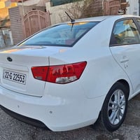 للبيع كيا موديل ١٢  ماشيه 47 حقيقي  سيارة كلين السعر 125 07702336111