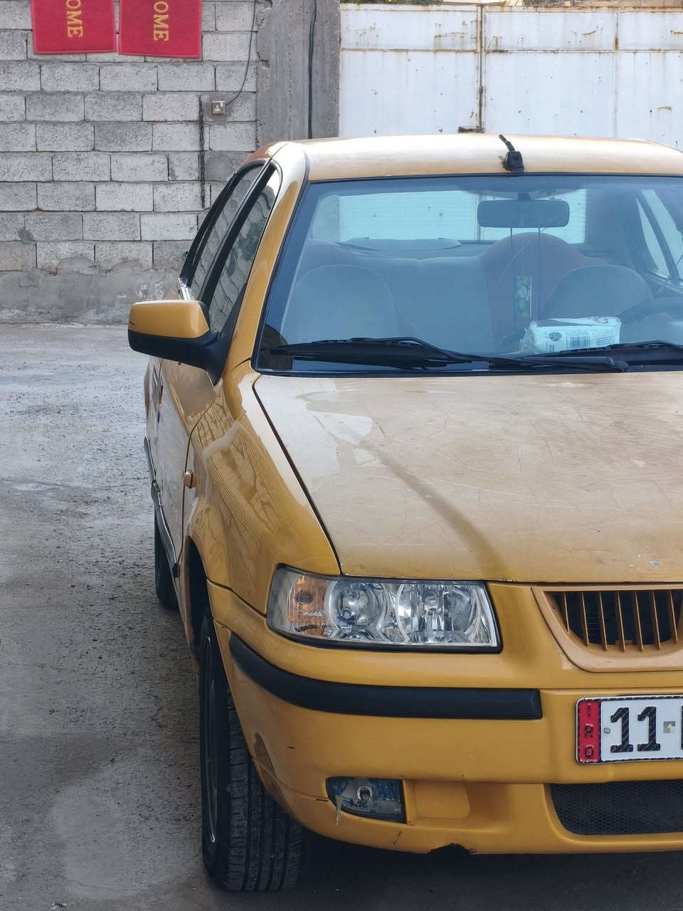 السلام عليكم لبيع سمند موديل ١١ناطقه مصفره هيئة وغرامات هزه جديد رقم انكليزي بسمي سياره كامله تخم تاير باتري جديد السعر 31 ورقه وبيها مجال العنوان بغداد الشعب ***********
