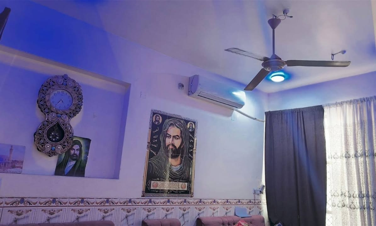 سلام عليكم بيت100 للبيع بشارع الشمري 
قرب حسينيه قمر بني هاشم 
***********
