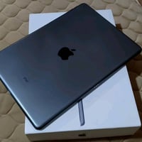 آيباد ٩ • ٦٤ • شاشة اصلي