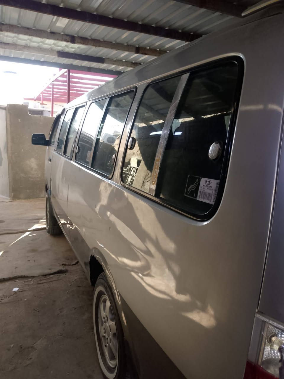 سلام عليكم كية منغولي 14راكب سيارة مرشوشة جمالية حدادية جديدة وتخم تاير وكير  ومكينة كلهن جدد رقم جديد تحويل ثاني يوم سنوية لحد 2030  تواصل ***********
