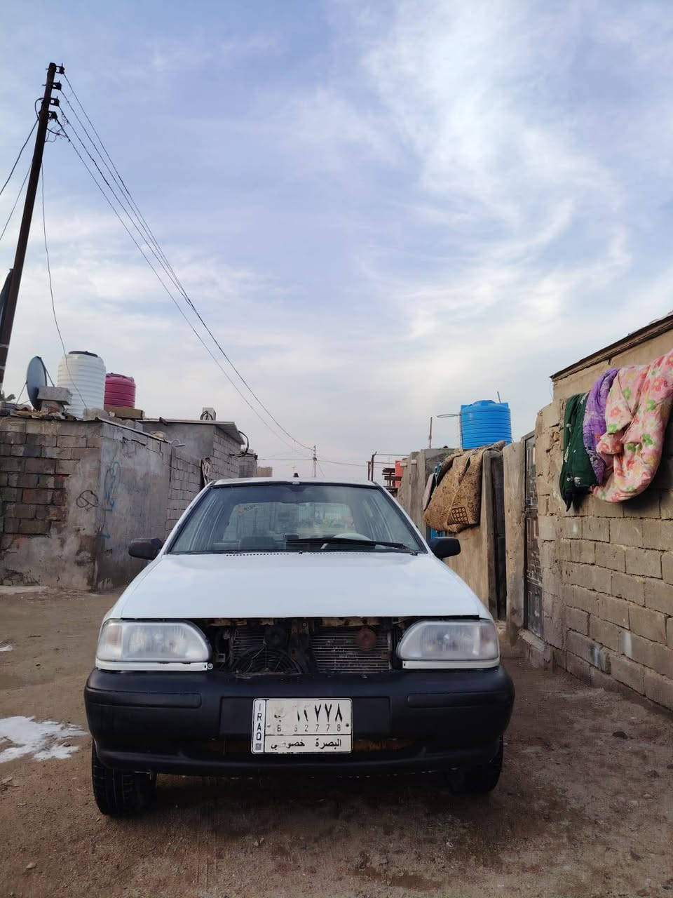 سلام عليكم مرخصت الادمن سايبه البيع موديل 2010 سنويه ما منتهيه رقم بصره تحويل مكينه  وكير جدد تخم تاير جدد حداده جديده سياره مسبوقه جماليه سعره 26 وبيه مجال مكان البصره الزبير مكلف بنشر وهذا رقم راعيه وموجود واتساب *********** وشكران
