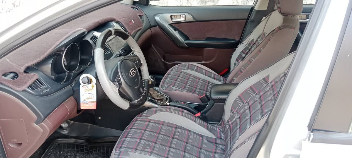 سيراتو 2011 خليجي رقم اربيل دولي تحويل مباشر تبريد مكان سياره فلوجه لستفساره على رقم *********** السعر 95 وبيهه مجال
