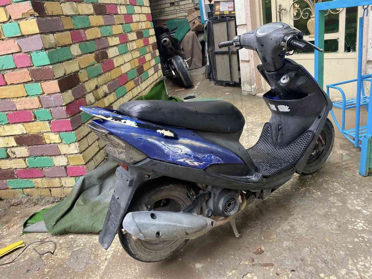 السلام عليكم 
دراجه ماكس عدله مصارلها فتره من منزلها من لرمبه دراجه كلش نضيفه جيب فيتر وتعال بيها تخم كلجاتwf نكره بكل وكت سعر 850    ***********
