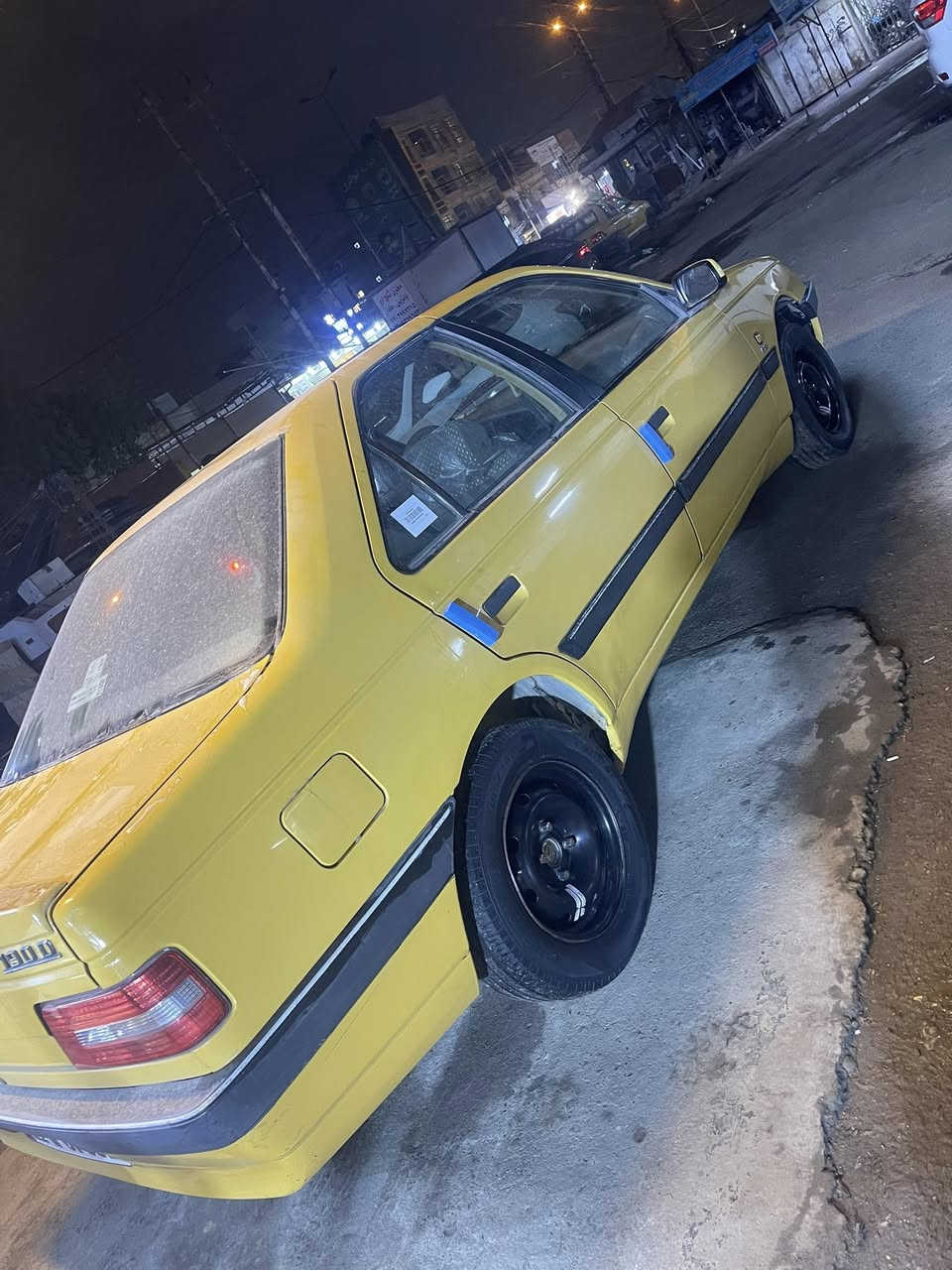 للبيع بيجو اكد موديل 16 سياره كلش نضيفه لا ضربه ولا طخه عل بلاد كهربائياتهه بلاديه تبريدهه ثلاجه تدفئه صدر امامي خلفي جديد سياره فقط عليهه غرامات 400 وينزلن من سعرهه وبيهه بدايت خيط شراي تصل وبيك خير وتدلل  
رقم ***********

