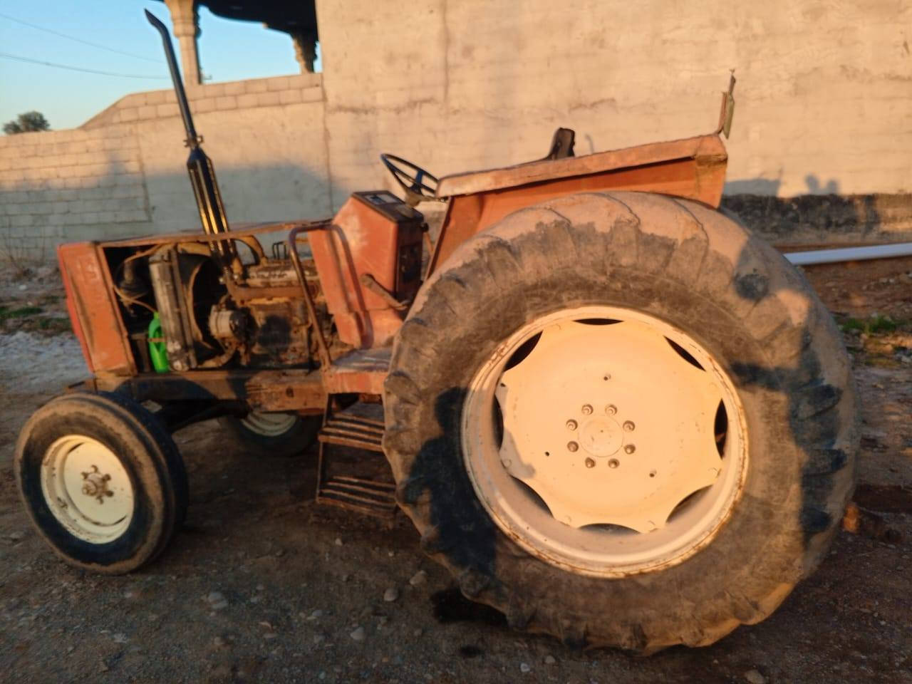 السلام عليكم مكينة فيات للبيع مكفولة كير محرك  المكان محافظة ديالى للاستفسار الاتصال على الرقم ***********
