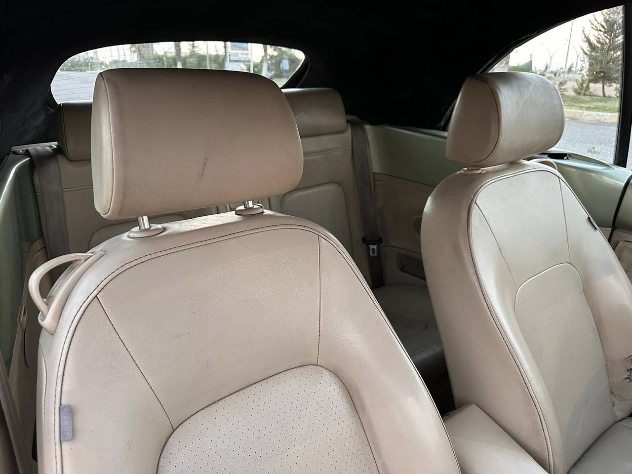 بيتل موديل 2008 رقم مميز مشروع وطني محرك 5 مرغوب 
كير اتوماتيك 
ويل كروم بلادي 18
كشن جلد تدف 
كشف كهرباء 
ارباك 5 
بدون ضرر 
بدون صبغ فقط بنيد كلير
لون اخضر مميز
ماشية 64 الف سيارة كله على البلاد 
سعر 78 شراي اتصل ***********مكان كركوك
