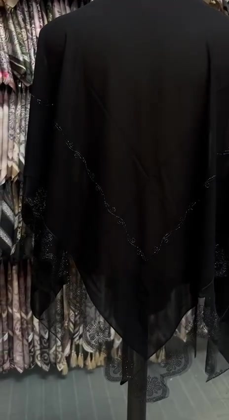حجاب الخامه جرجيت الاطراف كيبور السواد فاحم
توصيل ديوانيه


**إذا كنت صاحب هذا الإعلان وتريد حذفه لأي سبب، رجاءا أرسل رسالة إلى الدعم الفني**