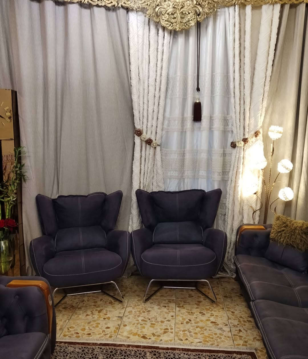 تخم تركي مودرن ١٠ مقاعد قلاب نظام سرير تصميم حديث قوي تكمة ثكيل أرجل خشب زان داير فريم اسفنج طبي بلوستر ظغط سوفت قماش وتر بروف ضد الاتربة والمي استخدام قليل اخو الجديد شخط ما بي نظافتة ١٠٠ ٪ نظيف جدا مبي اي ضرر... ٧٩٠ وبي مجال بسيط للشراي


**إذا كنت صاحب هذا الإعلان وتريد حذفه لأي سبب، رجاءا أرسل رسالة إلى الدعم الفني**