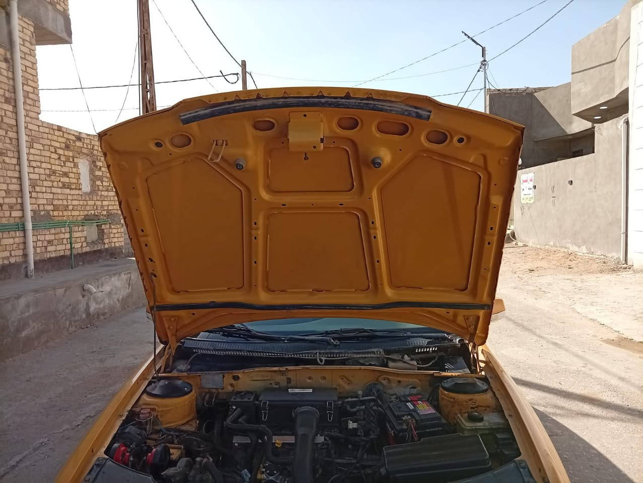 السلام عليكم سمند لبيع موديل2011 سياره حلوه  كهربائيات كله شغاله سياره بيه تبديل بنيد وبيه ضربه بالجنطه وراجعه الجنطه نفسه  التبريد مايشتغل ماعرف شبيه  مكينه وكير فرنسي كفاله ترايك محفضات دشبوله بلجيس داخل نضيف  تخم تاير جواه سبيره جديد  فريم ممه جديده شاده هيه وصدر يعني السياره نضيفه الرقم ***********
اخوان لموشراي الايتصل السعر30 وبيه مجال
