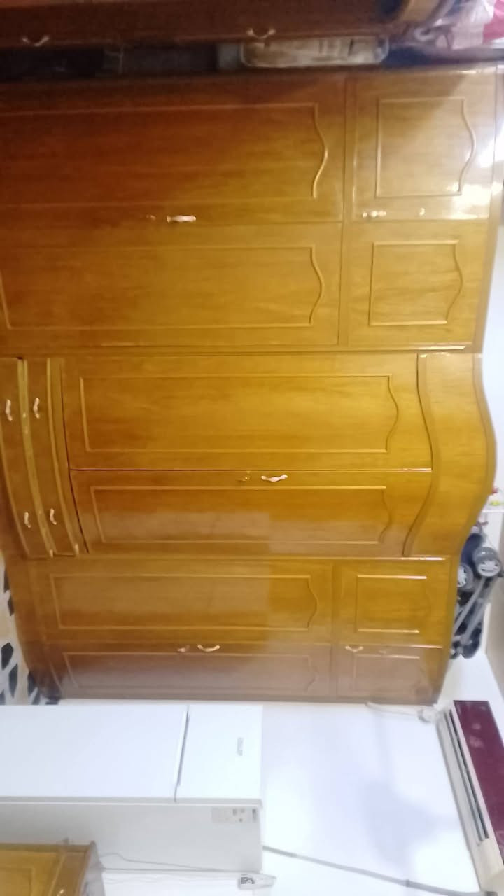 السلام عليكم  غرفه لبيع نضيفه العنوان النجف حي النصر  السعر 950او بيه مجال بصيط حك الجيه ***********
