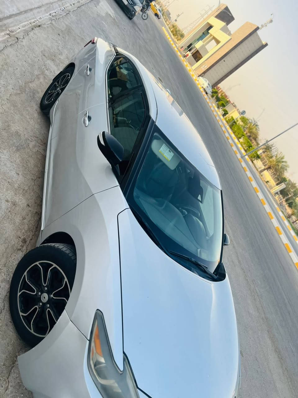 السلام عليكم ورحمة الله 
للبيع نقدا او مراوس 
نـيسان مكزيما 
موديل 2017 
مواصفات SV 
محرك 6 سلندر 
حادث بنيد صبغ فقط 
رقم اربيل دولي 
سيارة جاهزه من كلشي 
مكانها صلاح الدين / العلم 
السعر 137 قابل للتفاوض 
***********
