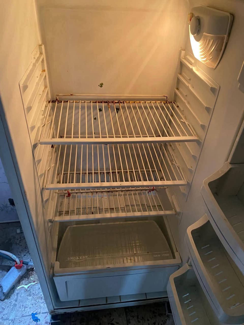 ثلاجة نضيف جداً تجميد فول مكان حي اور ويوجد توصيل ي مكان


**إذا كنت صاحب هذا الإعلان وتريد حذفه لأي سبب، رجاءا أرسل رسالة إلى الدعم الفني**