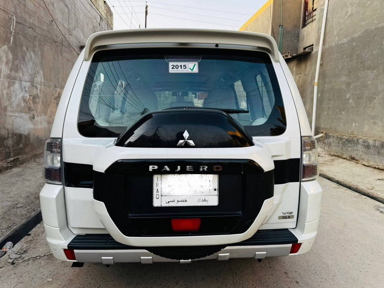 السلام عليكم للبيع باجيرو 15 
حبتور كفاله عامة فول مواصفات 
رقم بغداد المكان بغداد 
السعر 185 $
الحجز واتساب
***********
***********
