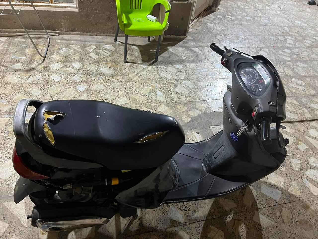 سلام عليكم فراشة 🦋 للبيع مكينه مامفتوحه شلعه ومعدل فول ملاح فول دراجه ماعايزه شي السعر 550 بيها مجال قليل مكاني النجف الأشرف 
***********
