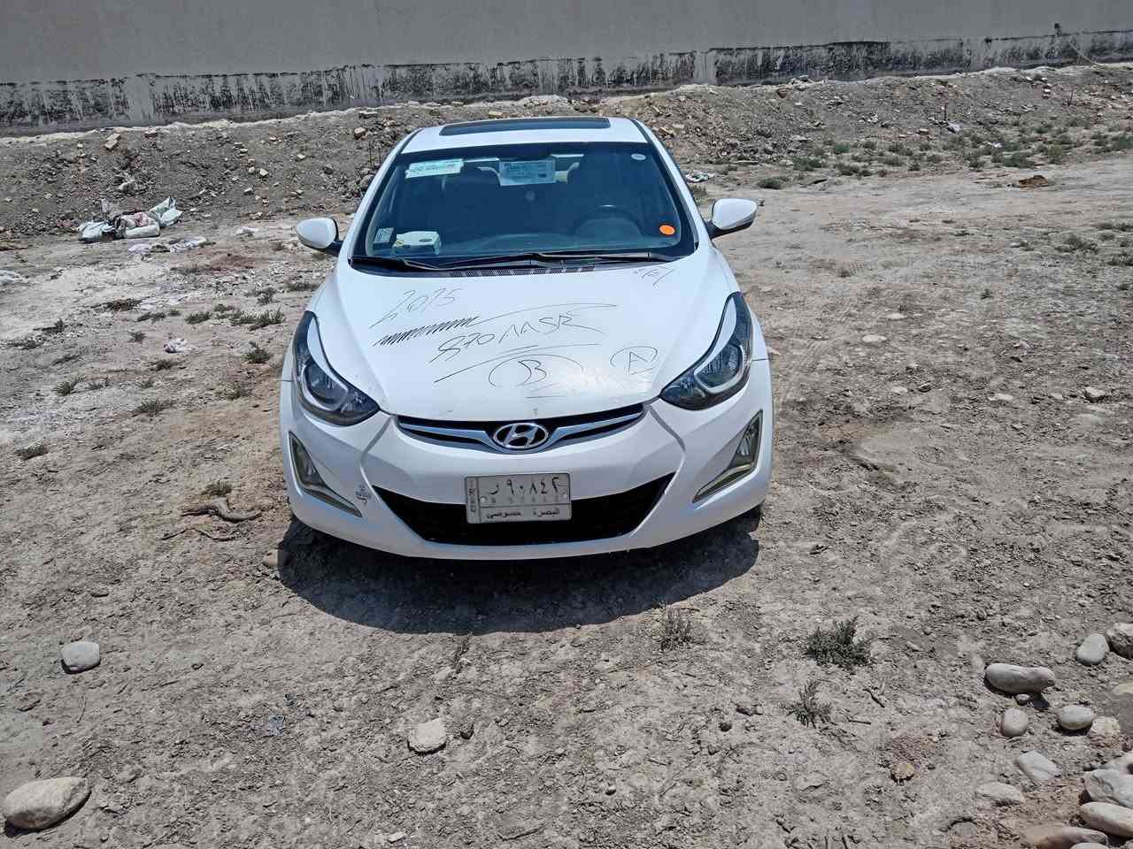 النتره ١٥ خليجي للبيع بسمي بيه جاملق مبدل وباب مصبوغ وبل الجنطه ضربه خفيفه السعر ١٠٧ اتصال ***********
