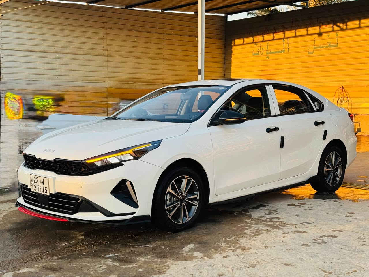 كيا سيراتو K3 

نجف.

 🚨السعر  .129.

‏    2025 .     K3.     زيرو ماشيه 12 الف
                                                         
المواصفات فول      
محرك1500 دبل نوزل 
رقم اربيل جديد.                 
شاشه ديجتال          
لد امام خلفي نهاري              
بصمه                            
كشنات جلد
هند بريك بصمه 
تبريد لمس شاشه 
اوتو هولد           
فتحه سقف                                             
حساس لايت 
حساس خلفي بلادي 
حساس أمامي بلادي 
كاميرا خلفيه بلادي 
جي بي اس
نضام تشغيل الكاميرات 
شاشه  كبيره اصلي ابل كار بلي 
نضام ترحيب مري شفط
نضام مود درايف إيكو وسبورت و عادي
تحكم ستيرن فول 
ويل كب كروم 
لد امامي نهاري
 شباك نيكل
مانع انزلاق
مانع انحدار 
لايت عدسات زنون 
ايرباكات عدد6
جهاز موازنه ABS
بيه حادث صفحه بابين بيه دواخل الجاملغات سليمه وصفحه الثانيه ولبجم ولجنطه زيرو كله مكفول فقط بابين مبدلات ودواخلهن بيه تصليح 

للاستفسار الاتصال    
***********
نجف عباسيه النجف, العراق
