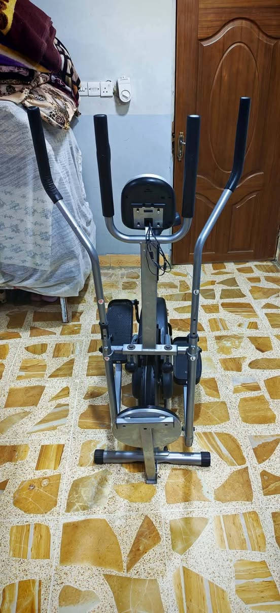 جهاز رياضه جديد مستعمل شي قليل اخذتو ب١٨٠ ابيعو ١٠٠ وبي مجال بسيط الجهاز نضيف مثل ماموضح بالصوره


**إذا كنت صاحب هذا الإعلان وتريد حذفه لأي سبب، رجاءا أرسل رسالة إلى الدعم الفني**