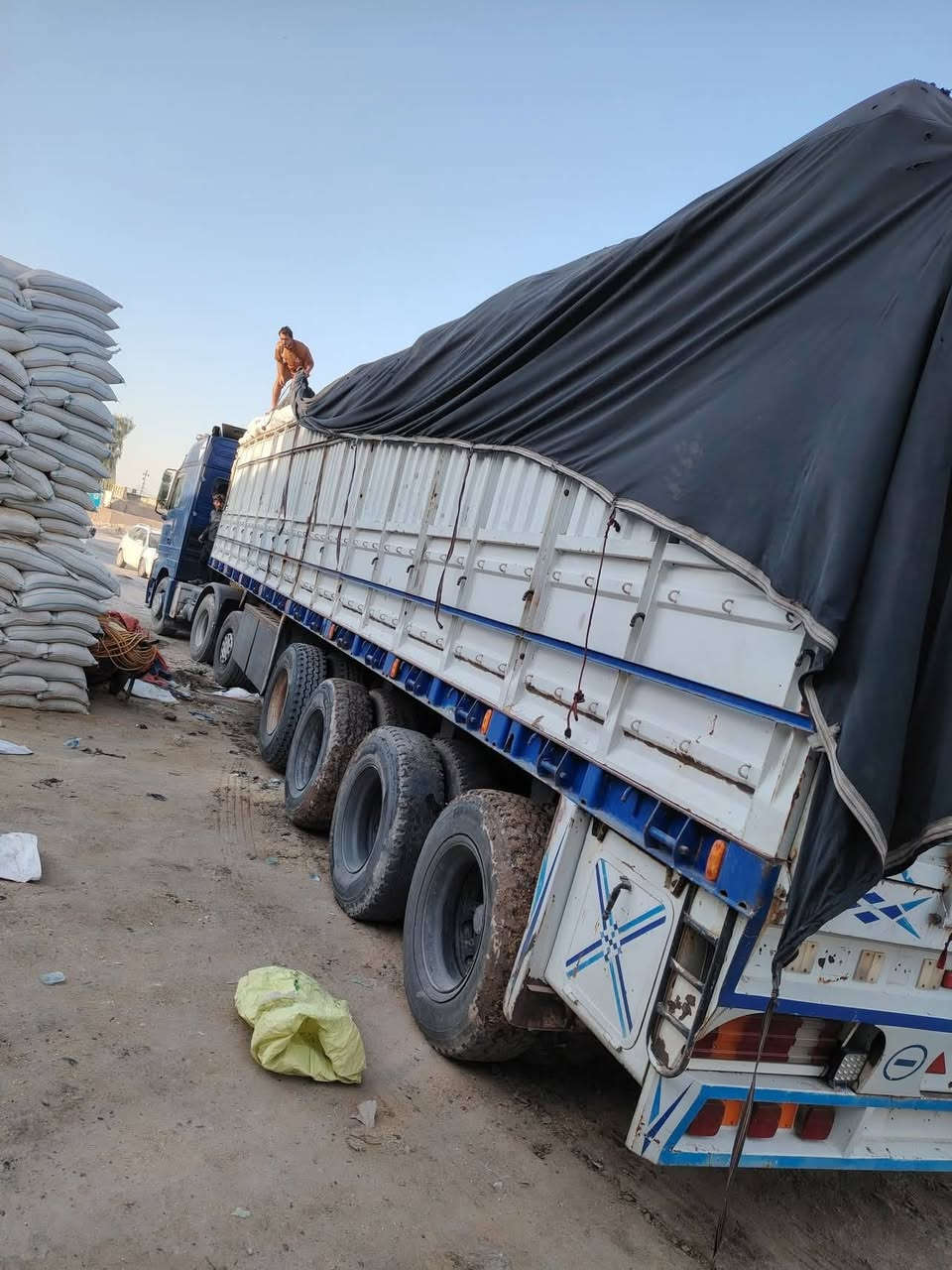 السلام عليكم ورحمة الله وبركاته

جملتنا هي الأفضل تعمل في خدمتكم

تخفيضات ## ##تخفيضات

إلى أصحاب المحلات التجارية والمزارعون

يعلن مكتب علي العيساوي 🏢 🏢

عن توفر شعير مستورد

أوكراني نظيف وجيد في
الطحن فهو افظل بكثير من باقي أنواع الأعلاف

جمله ## مفرد
التوصيل مجاني

العنوان بابل الكفل مقابل كراج
بني مسلم
***********
*********** كرارالعيساوي
