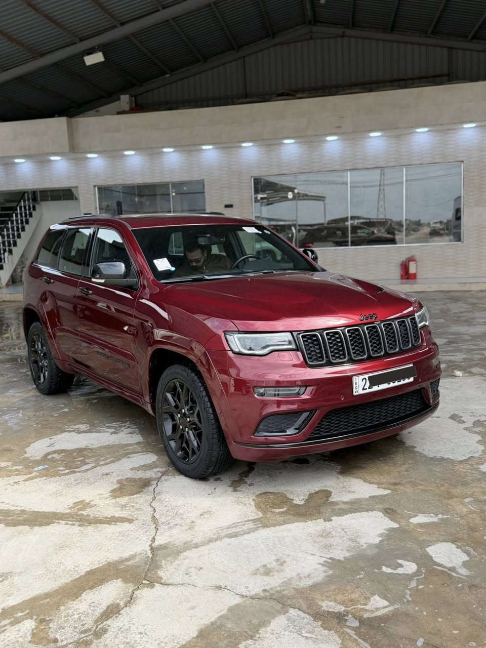 معرض الحسن لتجاره السيارات
العنوان-واسط الزبيديه

موديل 2021
جيب S وارد خليجي - وكالة هارلم
المواصفات:-
محرك 6 سلندر 
بصمة
بانوراما
حساس امامي خلفي
رادارت 360
مقاعد كهرباء
تشغيل عن بعد

***********
