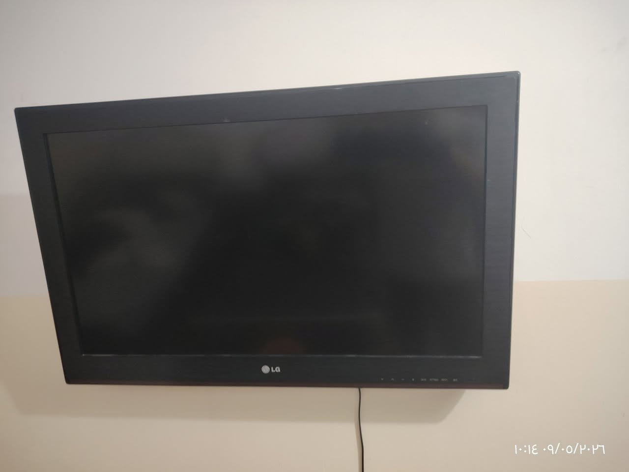 سلام عليكم  تلفزيون للبيع  32 بوصه شركه LG دقه 1080 .HD
سعره 80 الف و بي مجال 

مكان في.كركوك  

رقم واتس اب ***********

 و ماسنجر موجود
