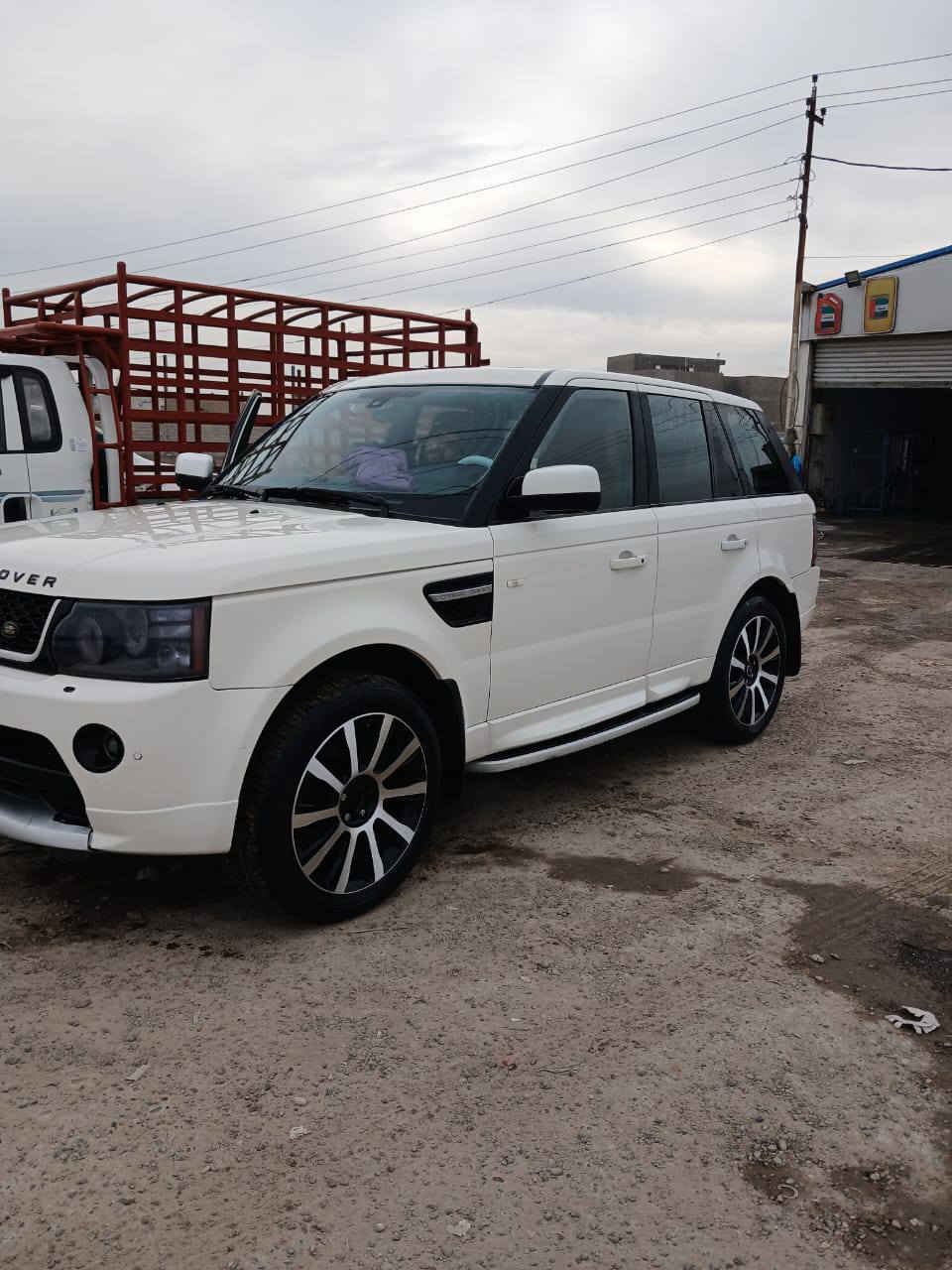 رانج الفين و ١٠ السياره فول مواصفات السونار بل منشور للسياره بسمي  موره دبلات ولوي السعر ١٤٠ بيهة مجال الشراي ***********
