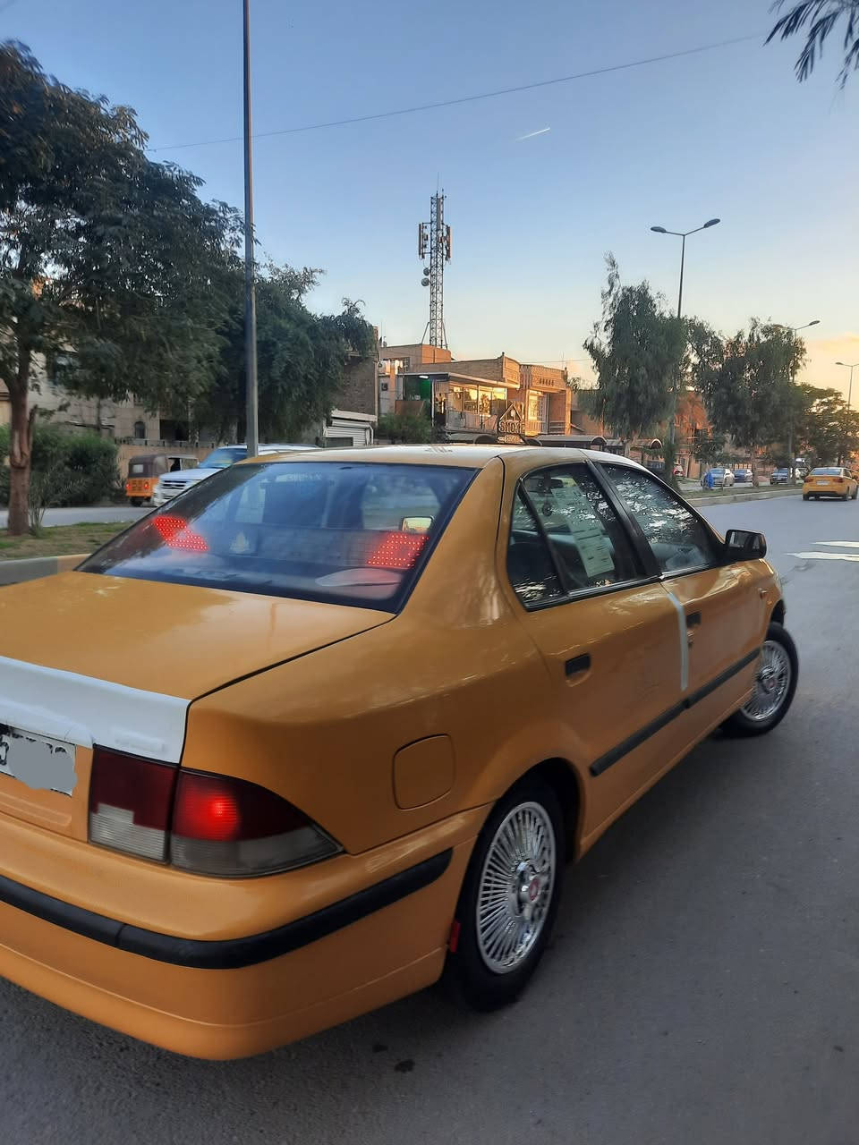 سمند للبيع موديل 2011 ناطقة رقم بغداد مشروع وطني مصغرة هيئة وغرامات سنوية ورقم وهزة جدد تحويل مباشر ثاني يوم محرك وكير مكفولات لاصرف ولا تبخير مكينة ناعمة ترايها كلش حلو صدر خلفي أمامي باتري جديد تبريد شغال شاشة كامرة تخم تاير نقشة وحدة مع السبير جدد السيارة جاهزة مابيها اي ضربه بيها رشات صبغ مكانات أثر شخوط والباقي شوف العين السعر ٣٩ مجالها جدا بسيط للشراي مكاني بغداد الاتصال على الرقم ***********
