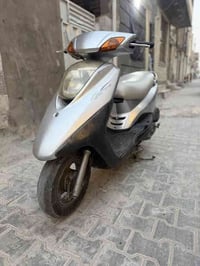 دراجه بريز للبيع دراجه جديده نكره سلف جاهزهه مابيهه اي نقص قبل شهرين ن...