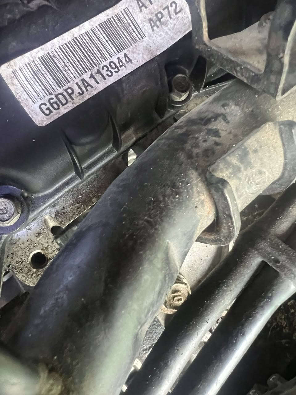 السلام عليكم 
توفر محرك جنيسز . دبل تيربو 
كامل تفرعات شرط الفحص وارد امريكي 
يرهم ع الستنكر والجينسز للاستفسار 
***********
