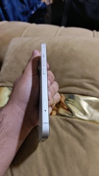 ايفون 13 • ذاكره ١٢٨ • بطاريه ٧٧