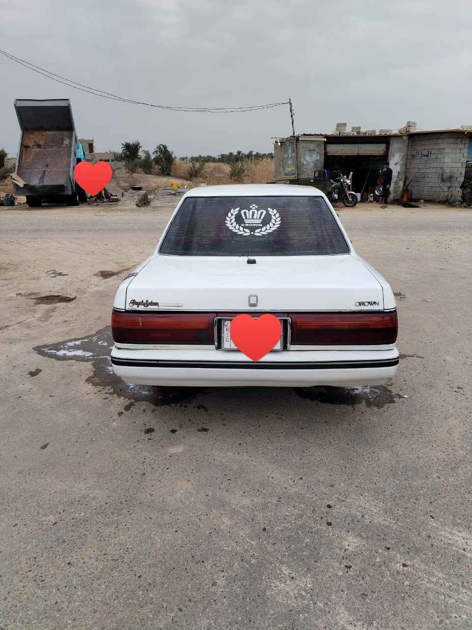 السلام عليكم هارتوب مديل مديل 90 مكفوله كفاله لا ضربه ولاكص مكفوله من الصبغ ال عام رقم بصره مشروع وطني سنويه جديده للغايت 28  مكينه ثنين ونص جديده كير  بل كارتون حداديه تخم تاير تبريد ثلج جاهزه من كلشي غرفه جديده دشبول جديد السعر 50  وبيه مجال للشراي مراوس اراوس حسب القناعه مكان السياره دوانيه قضاء غماس ***********  السياره مال جناي سنتر لوك شغال مسجل سستم سماعات تخم تاير ابو الخطه ويل عادي شرط ترايك 180 كهربائي كله شغاله
