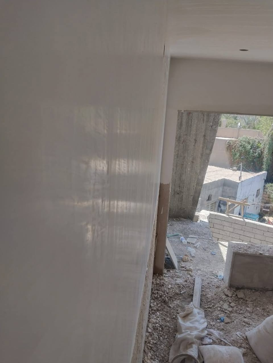 خلفات جص وبورك بغداد فقط المتر 5 ونص. مبيت بنفس الموقع
والله يرزق الجميع ***********
