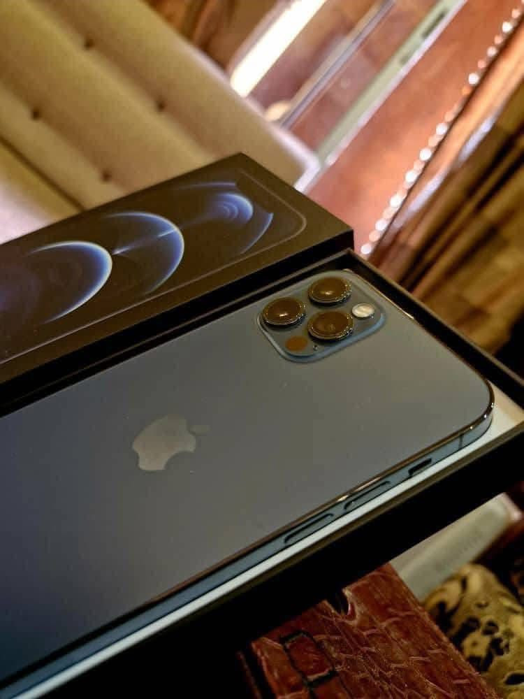 12 برو ماكس ذاكره 512 بطاريه 85 وكاله ماحقات كامله السعر 575 

ناصريه الحبوبي مقابل زنود الست الطائي *********** واتساب
