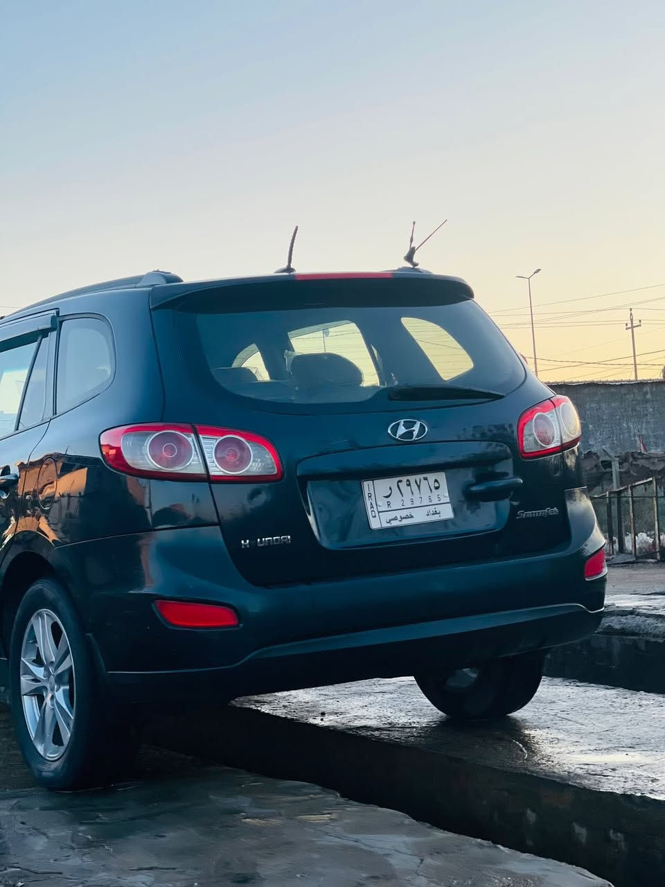 السلام عليكم سنتافي للبيع موديل 2010رقم بغداد  السياره جاهزه محرك 6سلندر بيها بنيد صبغ مكان بابل الاستفسار ***********
