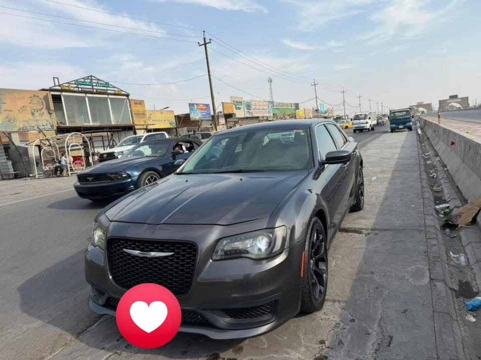 السلام عليكم
كرايسلر اوباما . الي يدور سيارة جديدة مماشية
تو ويل
الموديل :2019 .
العداد : 27 الف ميل وظع شركة 
المحرك : 3.6L . V6 .
الرقم : سليمانية الدولي الحديد سنوية جديدة 2033

المواصفات :
* ⁠مصابيح اماميه Led .
ويل قياس 20 انج عنكبوت .
مقاعد جلد .
مقاعد السائق كهرباء  .
مثبت سرعه .
كامره خلفيه .
مرايا متحسسه للاضاءه العاليه .
شاشه جبيره .
السياره⁠ بجم عريض 
بدون حادث جاملغ الخلفي تخريب فقط

صور مرفقة
للاستفار اكثر
السعر 245 
شكرا
***********

