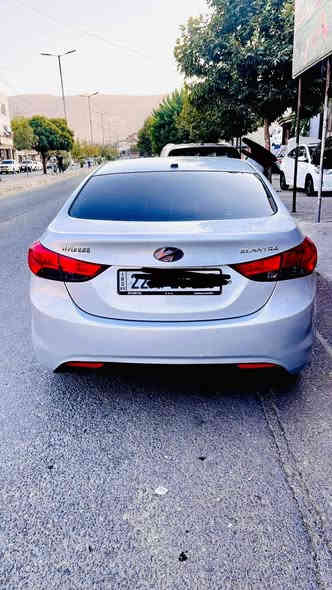 هوندا النترا ٢٠١٢ كيرعادي  
مكينه ١٦. رقه م سنه وي نوي  تا ٢٧  نوييه 
جوار تايه. نويي  سبوغ سارده كوت نييه
. دعامي لو دعامي. به شه رت هيج نييه. 

سعر ١١١ ورقه مجال
ژمارەی خاوەن. سیارە 
***********
