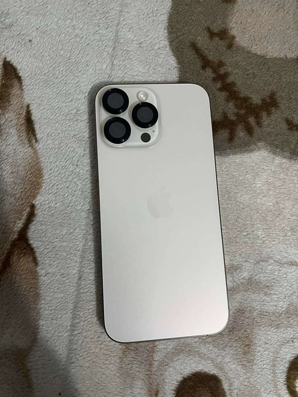 سلام عليكم آيفون 16برو ماكس شرق اوسط ضمان ماستر ذكرته256بطاريه94مكفول كامل ملحقات لعنوان بغداد كماليه رقمي***********
