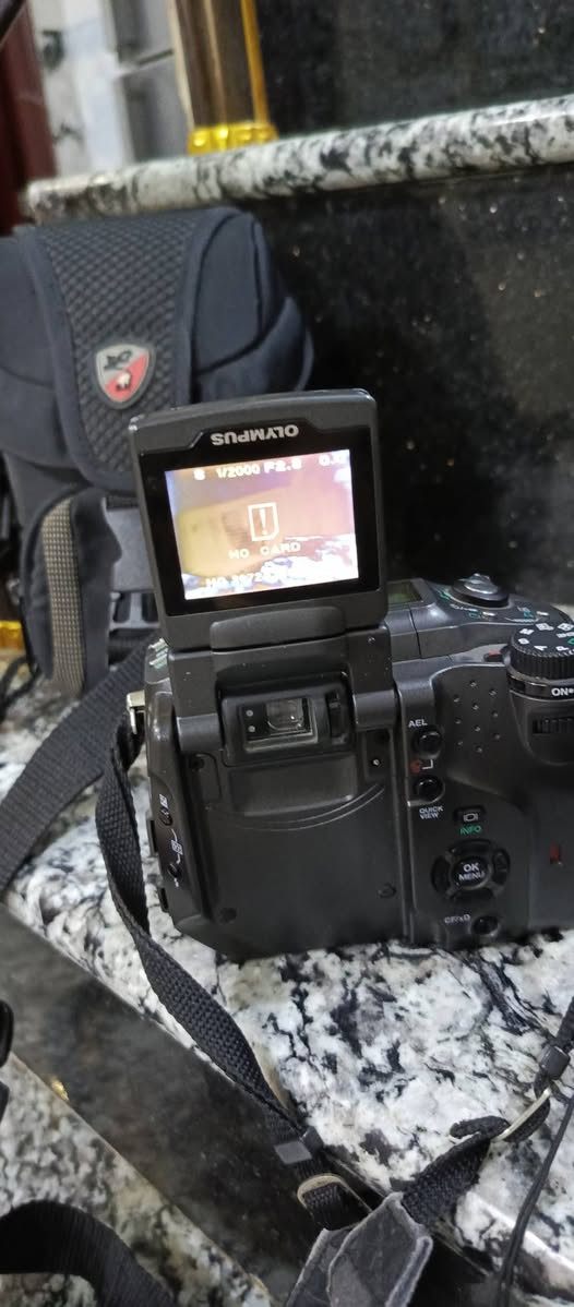 كاميرا كانون 1200 245,000 كاميرا نيكون 240,000 كاميرا اوليمبوس 125,000


**إذا كنت صاحب هذا الإعلان وتريد حذفه لأي سبب، رجاءا أرسل رسالة إلى الدعم الفني**