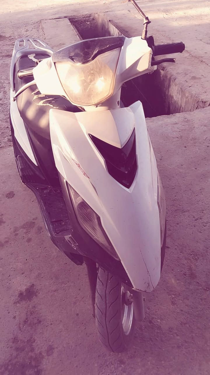 سلام عليكم ورحمة الله وبركاتة دراجه ماكس عدله التحديث الجديد 2023دراجه نضيفه ام فوله كهرباءيات كامله زوج تايرات الدراجه مكفوله عطلها فقط كابريته لين الدراجه متروكه ولسعر خاص


**إذا كنت صاحب هذا الإعلان وتريد حذفه لأي سبب، رجاءا أرسل رسالة إلى الدعم الفني**