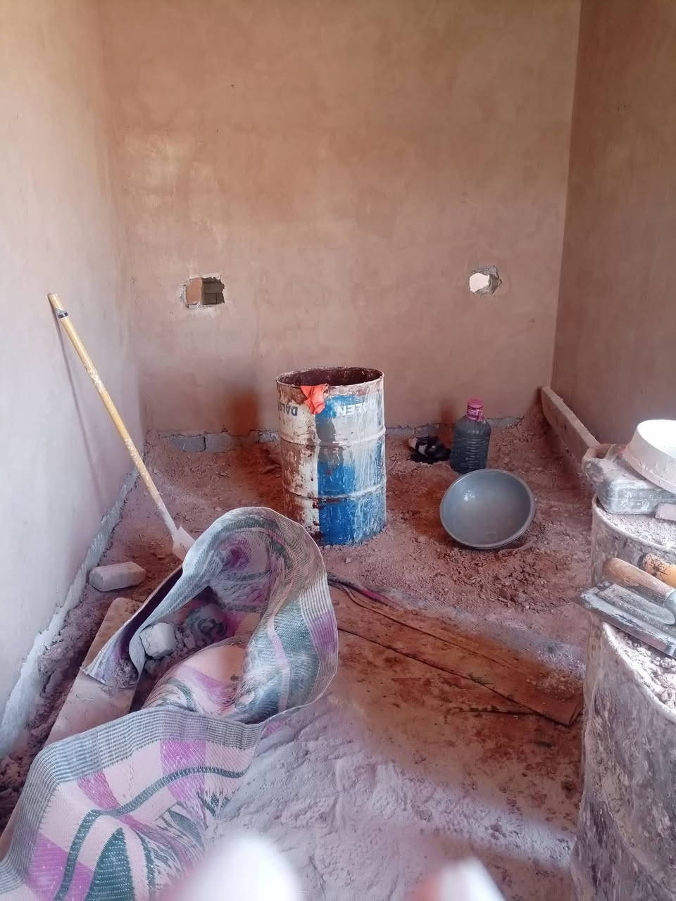 يوميتي 35 لباخ متفرغ حالين لبخ  اسمنت جص


**إذا كنت صاحب هذا الإعلان وتريد حذفه لأي سبب، رجاءا أرسل رسالة إلى الدعم الفني**