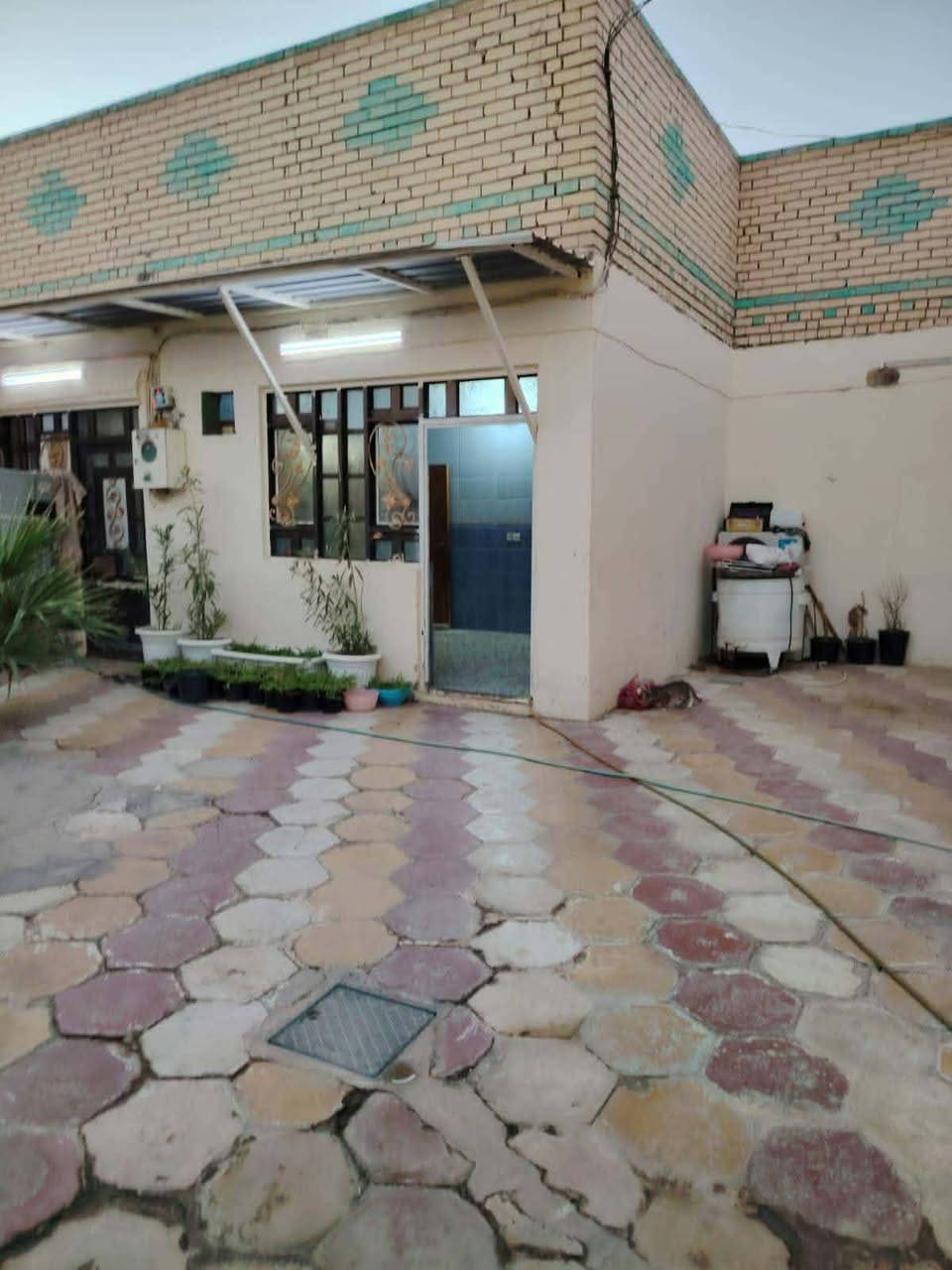 دار للرهن 200 متر 💒
سايدين المطار خلف سما بغداد الاهليه 💁🏻‍♀️
يحتوي على غرفتين وصاله ومطبخ واستقبال وصحيات🚪🚪
سعر الرهن 13 مليون 💵


**إذا كنت صاحب هذا الإعلان وتريد حذفه لأي سبب، رجاءا أرسل رسالة إلى الدعم الفني**