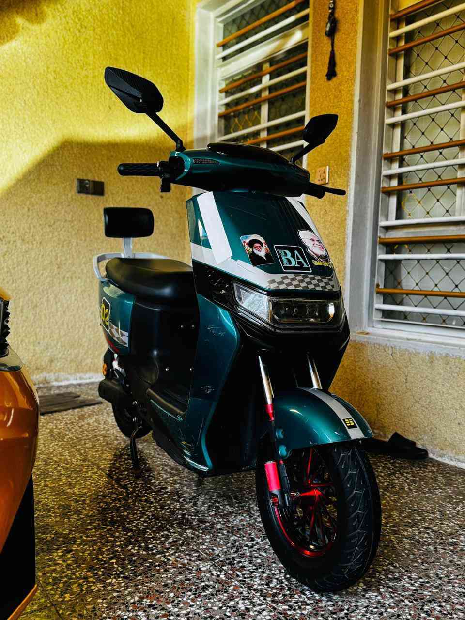 السلام عليكم للبيع
دراجه شحن نوعه Speed D2موديل 2025
6بطاريات 
تشغيل عن بعد و بصمه و سويج 
سرعه 80 حقيقي
نضام بك
نضام بارك
3سرع
مكاني بغداد حي العامل 
سعر خاص 
***********
