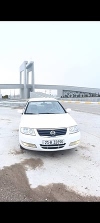 صني • ٢٠٠٨ • أبيض