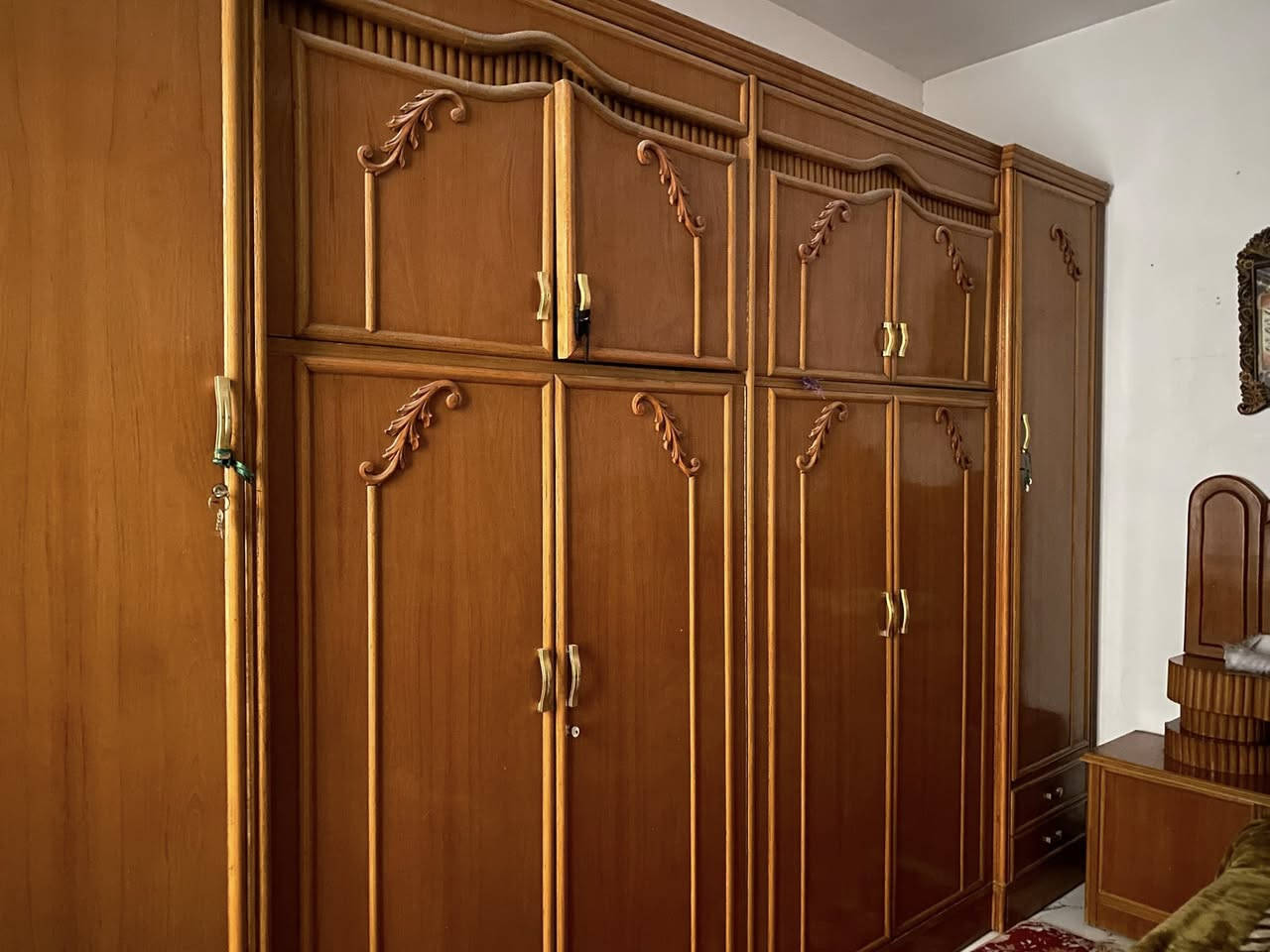 السلام عليكم للبيع
كل حاجه وسعرهه
موجود خاص او وات ساب 
***********
