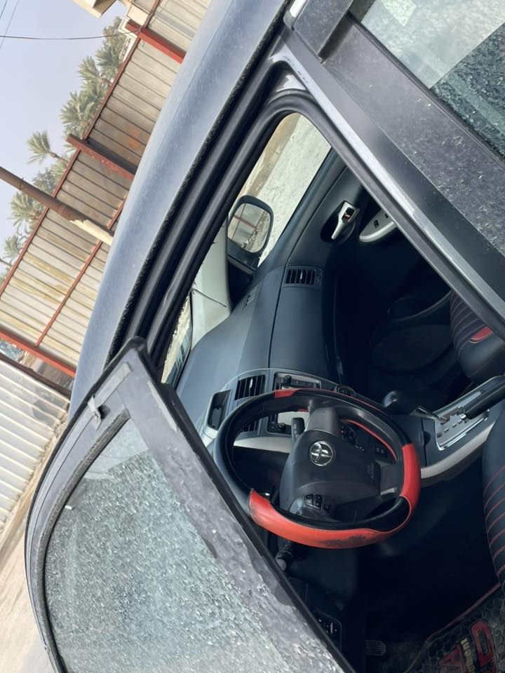 سلام عليكم كورلا مديل 2013 (S)حادثها الباب الصدر مبدل ولباب الخلفي صبغ بدون دواخل كير مكينه تبريد تدفئه تخم تاير صدر امامي خلفي كله عل وضع شركه سياره جاهزه من كل نواحي سعر سياره (113)وبيها مجال مكان سياره بغداد حي جهاد رقم ***********
