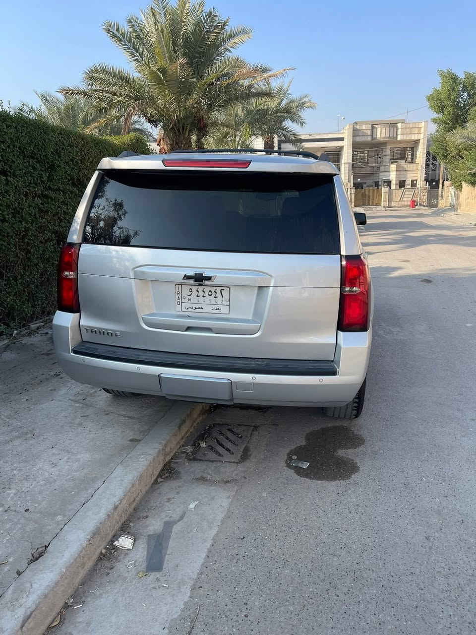 تاهو للبيع موديل 18
LS حادث جاملغ وبنيد تبديل بلادي بدون صبغ 
السياره بسمي فور ويل تشغيل عن بعد 
السعر 33 الف وبيه مجال 
بغداد السيديه 
***********
