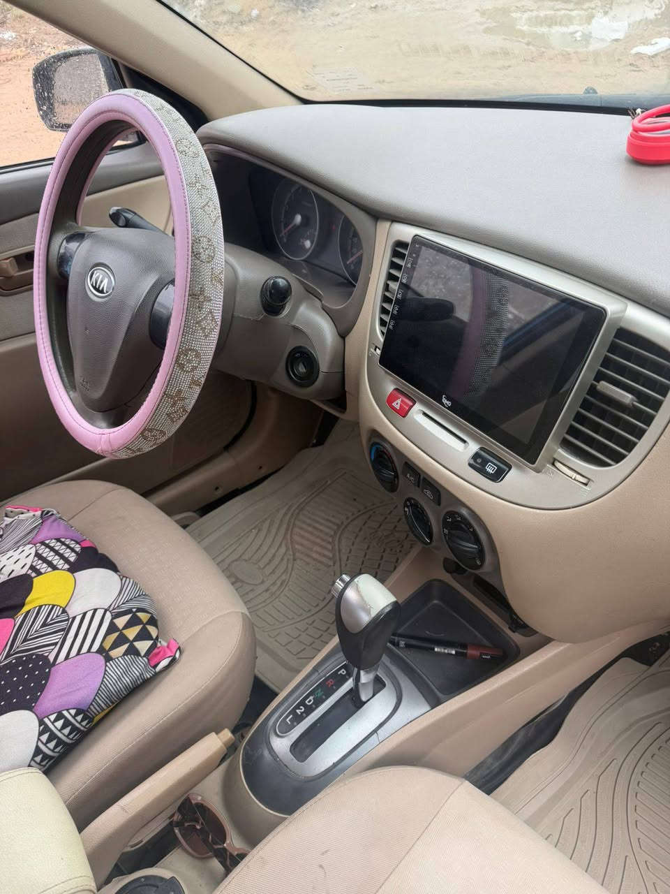 السلام عليكم كيه ريو موديل 2008 مكفولة كفاله عامه حداديه تخم تاير تبريد كله جديد سياره جاهزه اللاخير رقمها نكليزي سعرها 78 وبيها مجال قليل عنواني ناصريه مركز ***********
