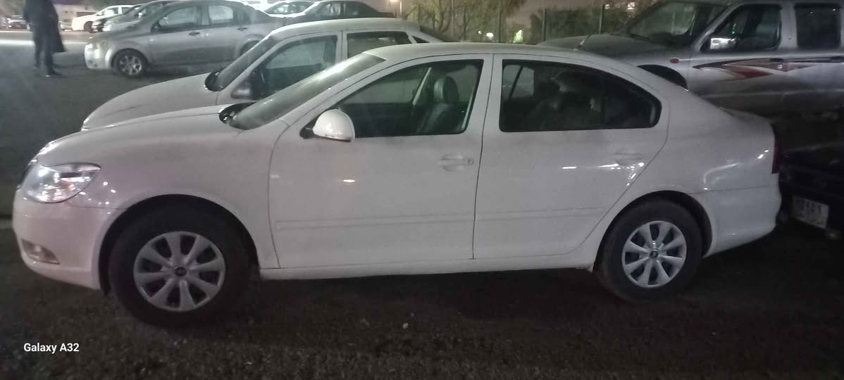 سكود موديل ٢٠١٣ تلفون *********** دهوك, العراق
